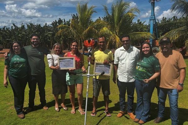 Presidente da Câmara homenageia produtores rurais premiados pelo SENAR